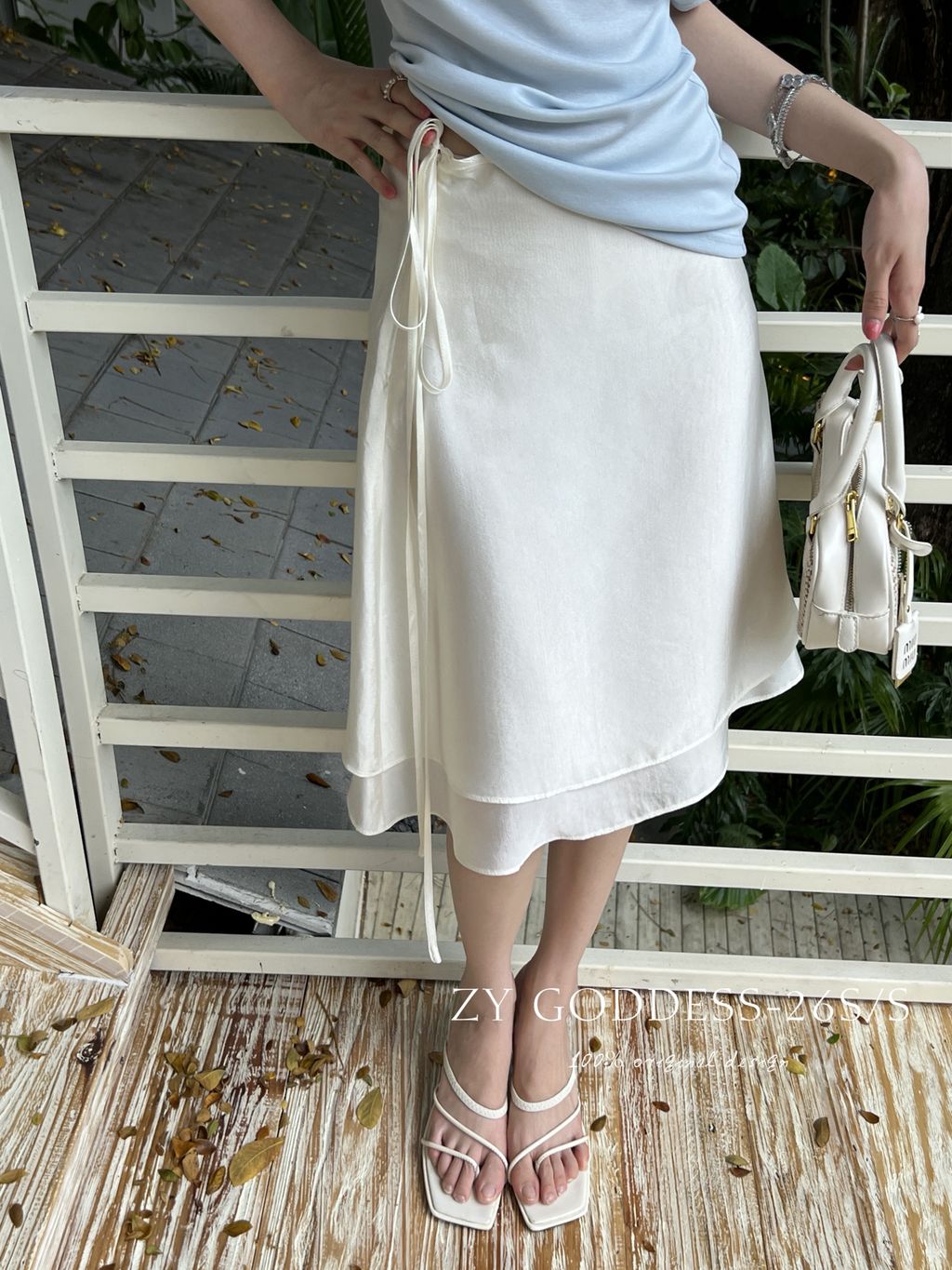 b9a328a986ea88a1a4369a84a9a92bb1