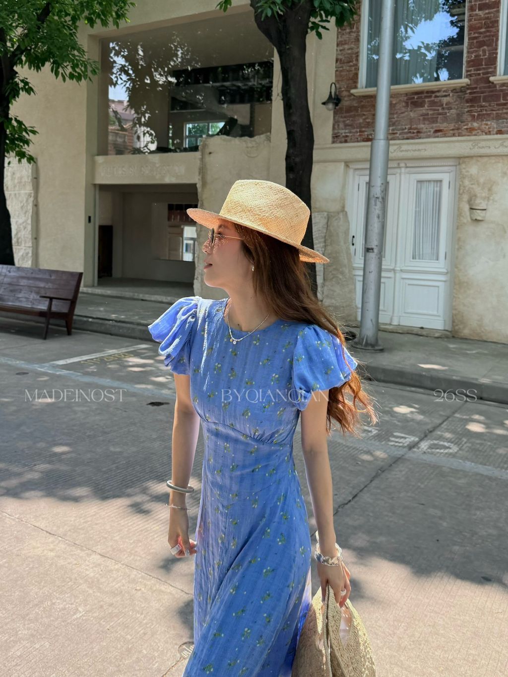 4081ead2880318b1585a9065f99fbf2e