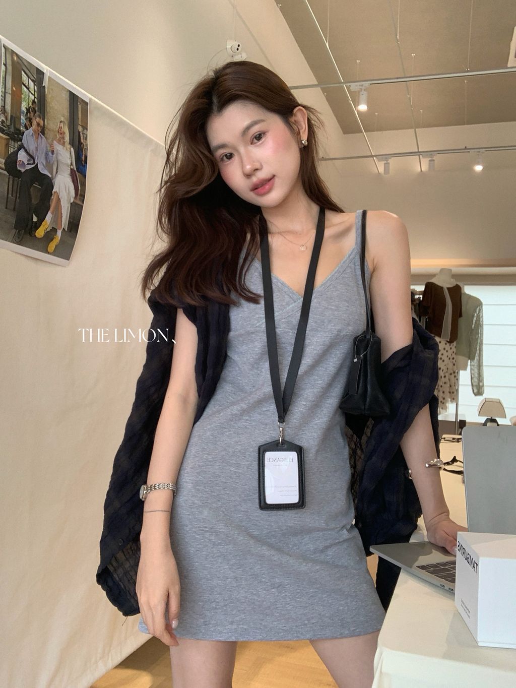 4e052d6740a71fd5ea86df80620b69b1