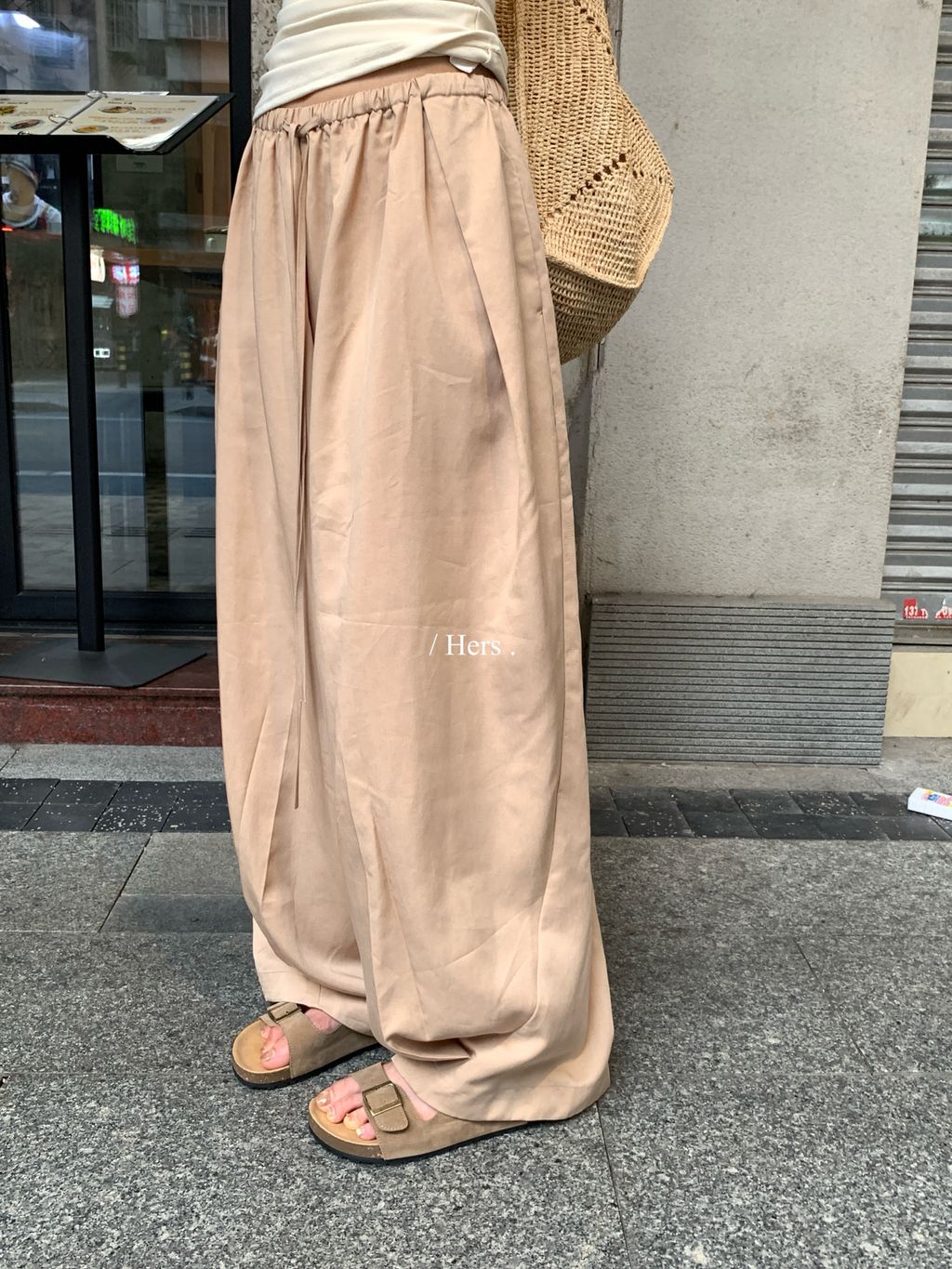 0ae7a860f6ee560a64beb4ac704a35c1