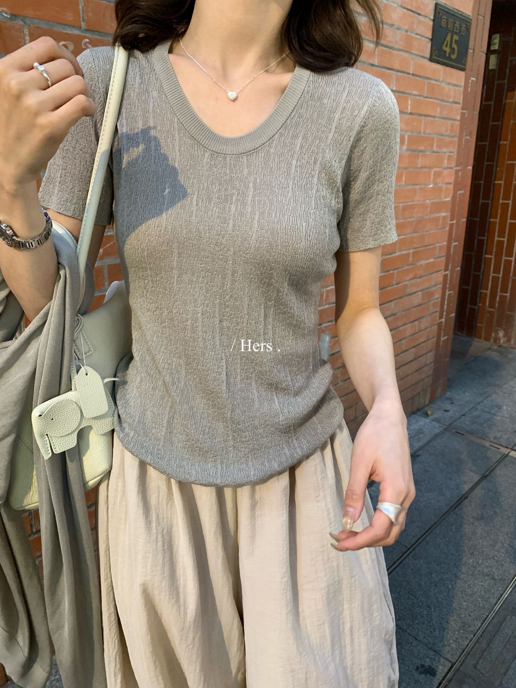 25f8674faab4fffdd8828849615897bd