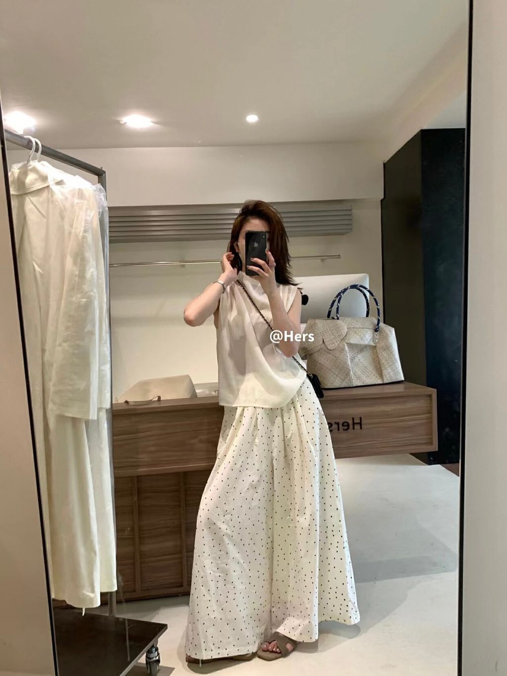 3524b34096f1b05111160429f37fa6ff