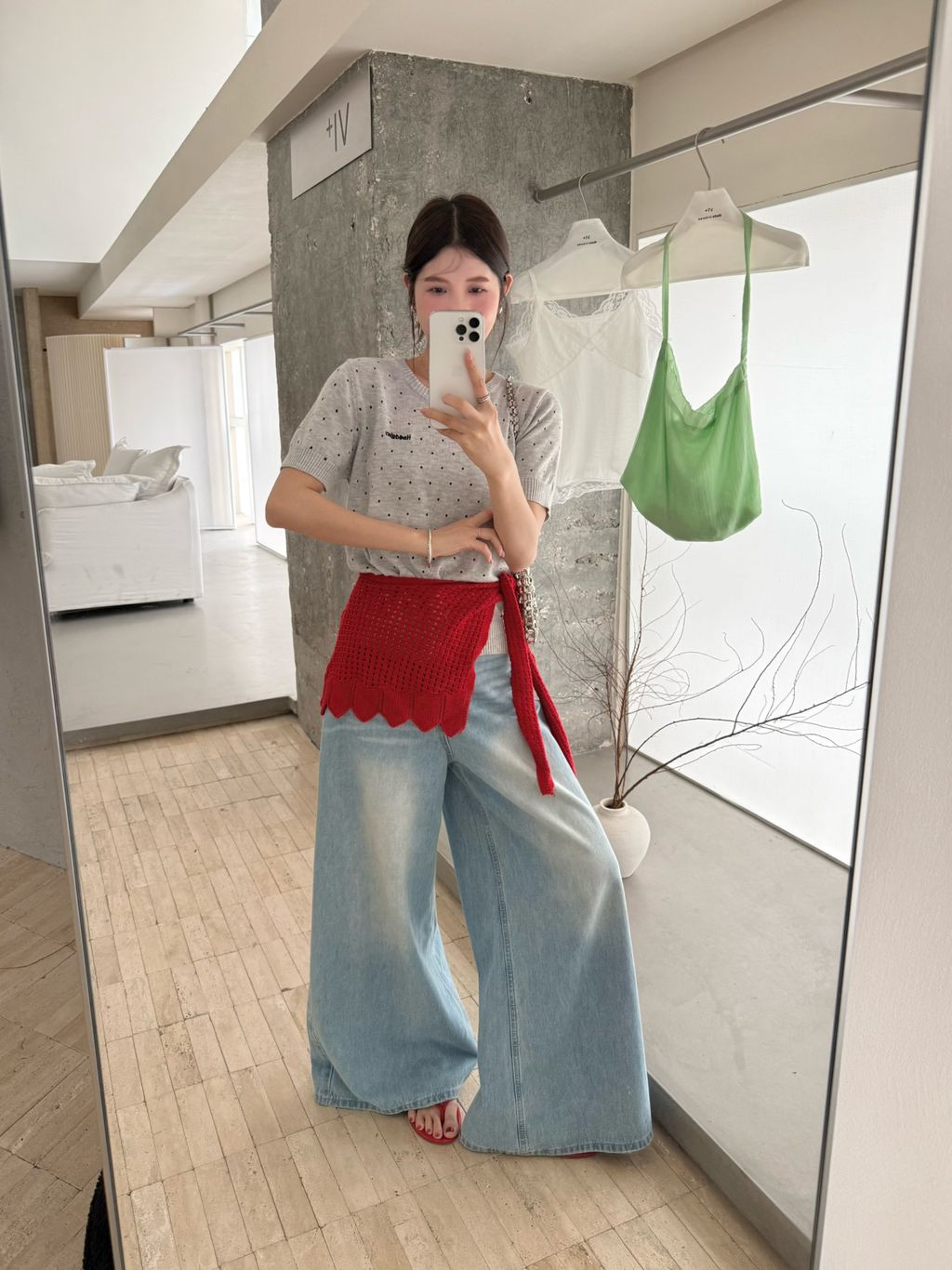 9567b806a49fc8952e00b368b70ddf56