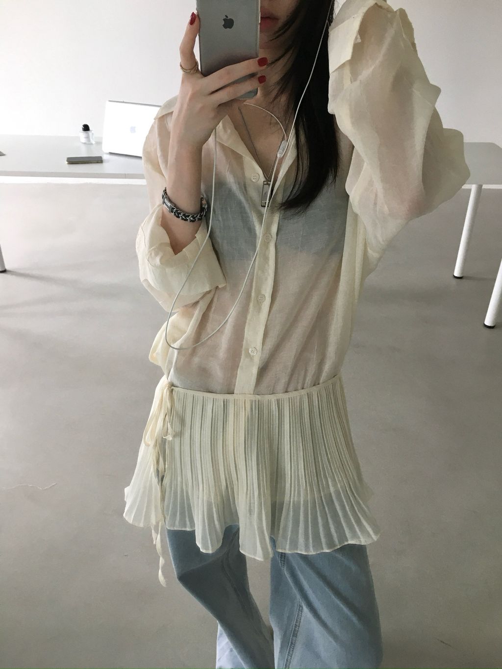 68033a98f021716fd68e46b824427a69