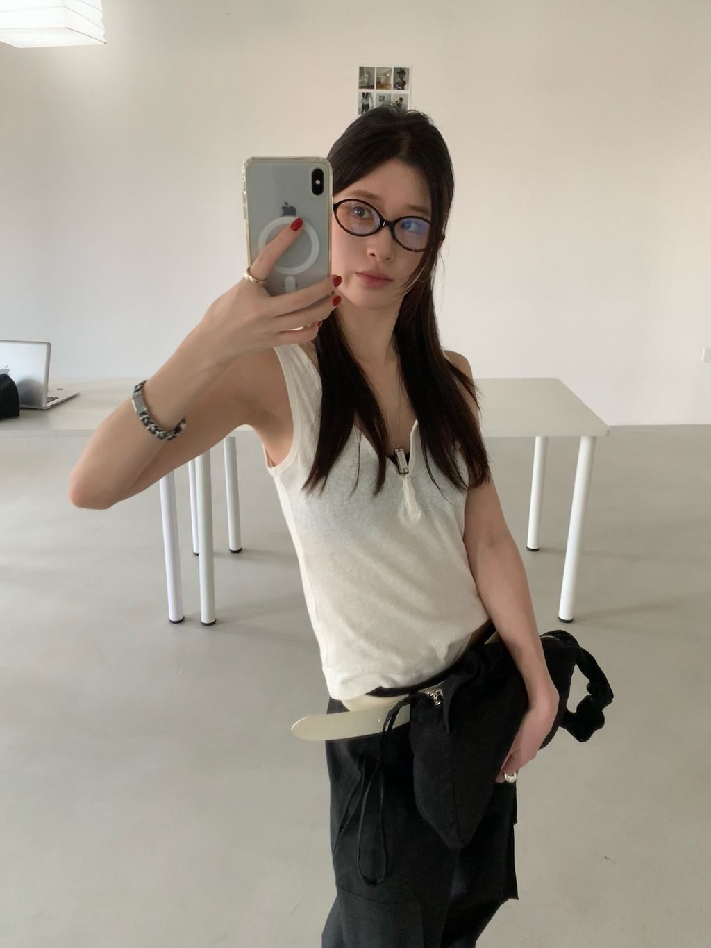 196ece0550679b7479dc8726dbfbb44f