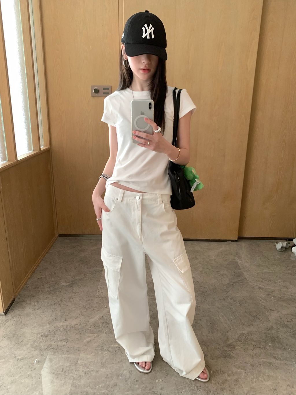 31819ba13ce581d04ff92c319c7516c1