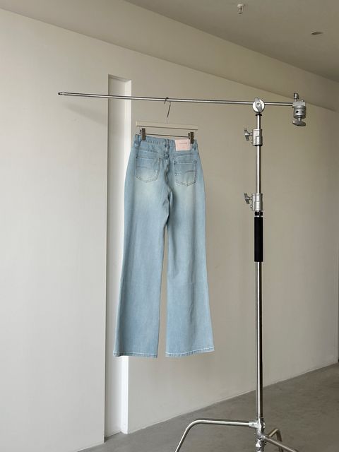 04044a85a30848d296db1c4b5d88f9ea