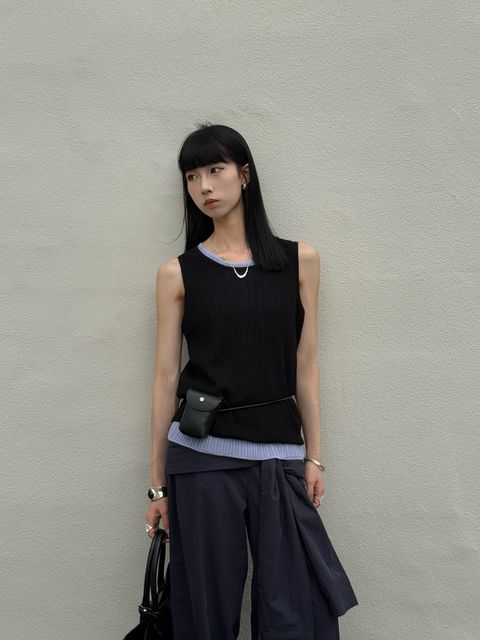 b8d585a0d3bf6bb31b351d3c31994af9