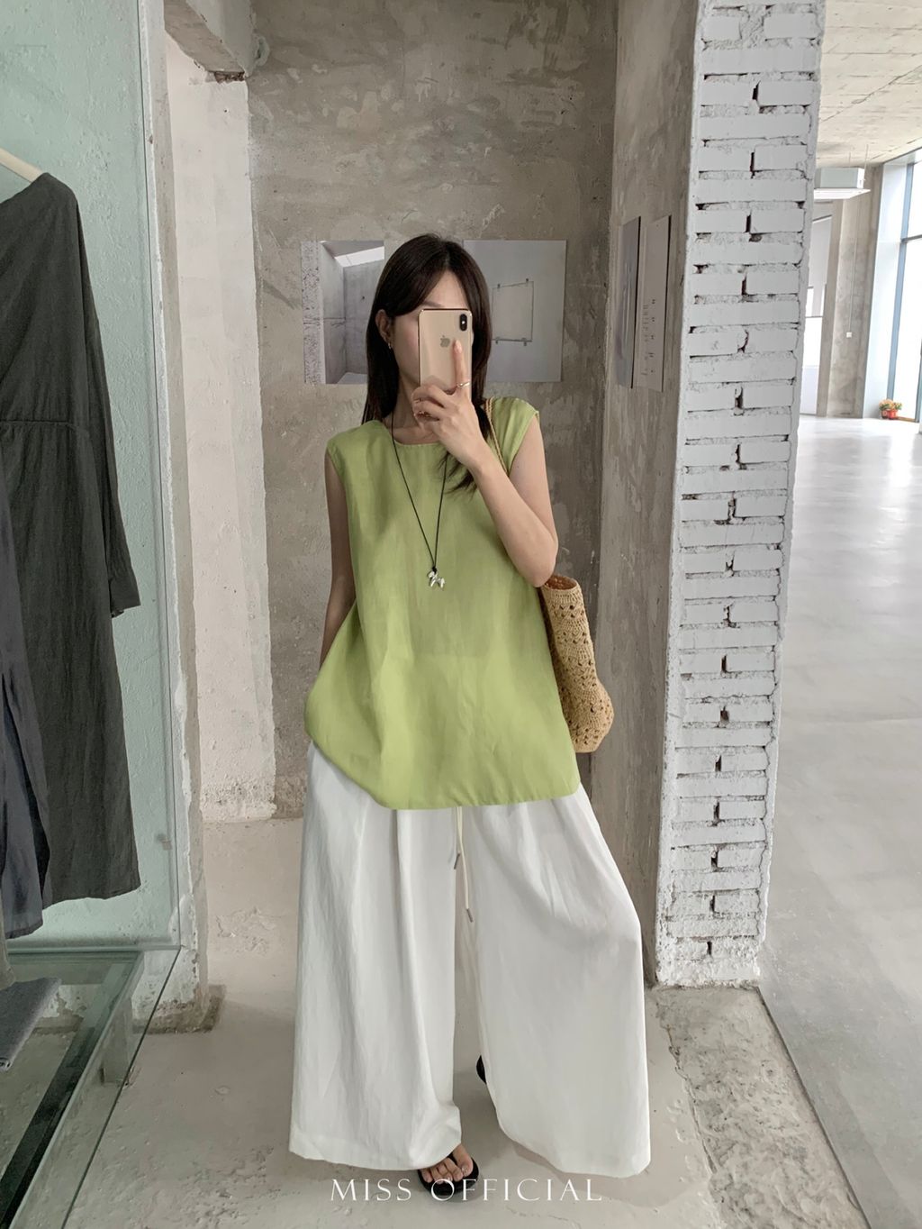 bd30cfea25753e0e21925665f9ee31b8