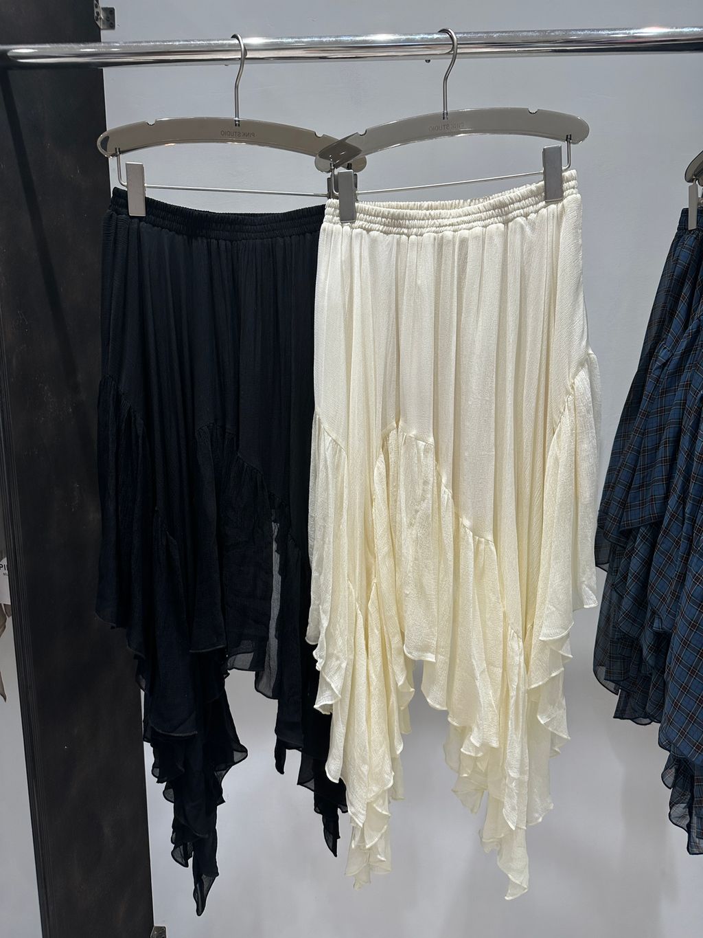 4154cfa1f4b1ad23302585b94a2f4560