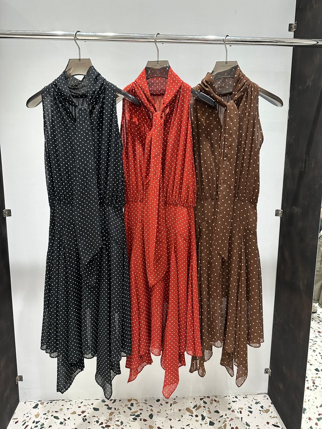 6a33f9182b51bbd8407eab77ec5f2d75