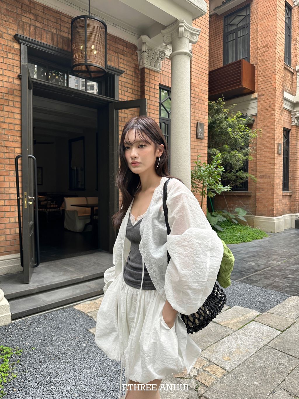 844cbfaa157642d15a780125ab51360f