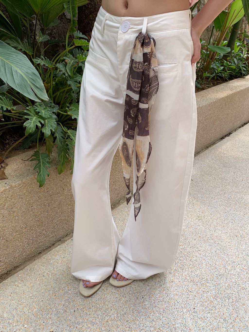 957c06990b5f47de844f3d7fd7a03f1e