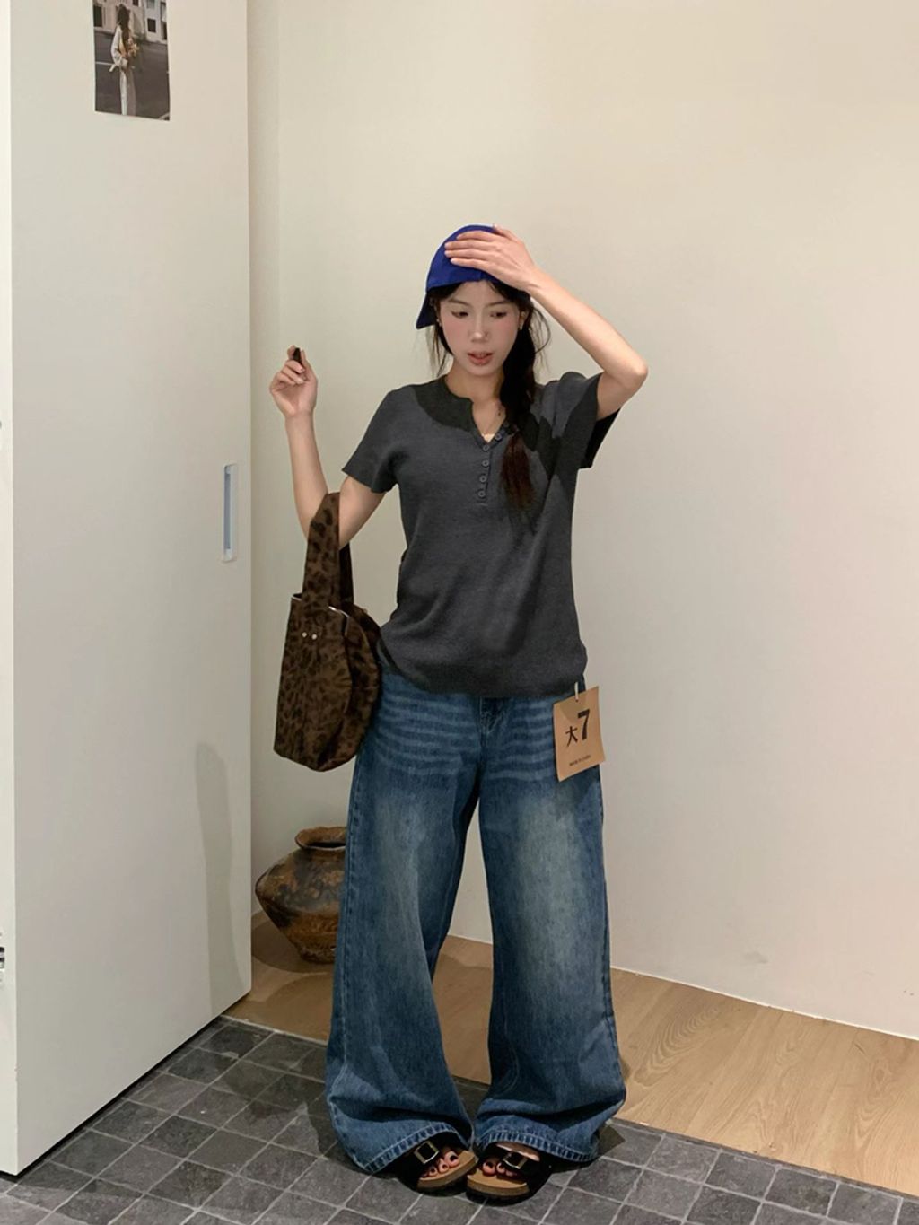 00daf5f2ee2df42d2551c39a2d49508e