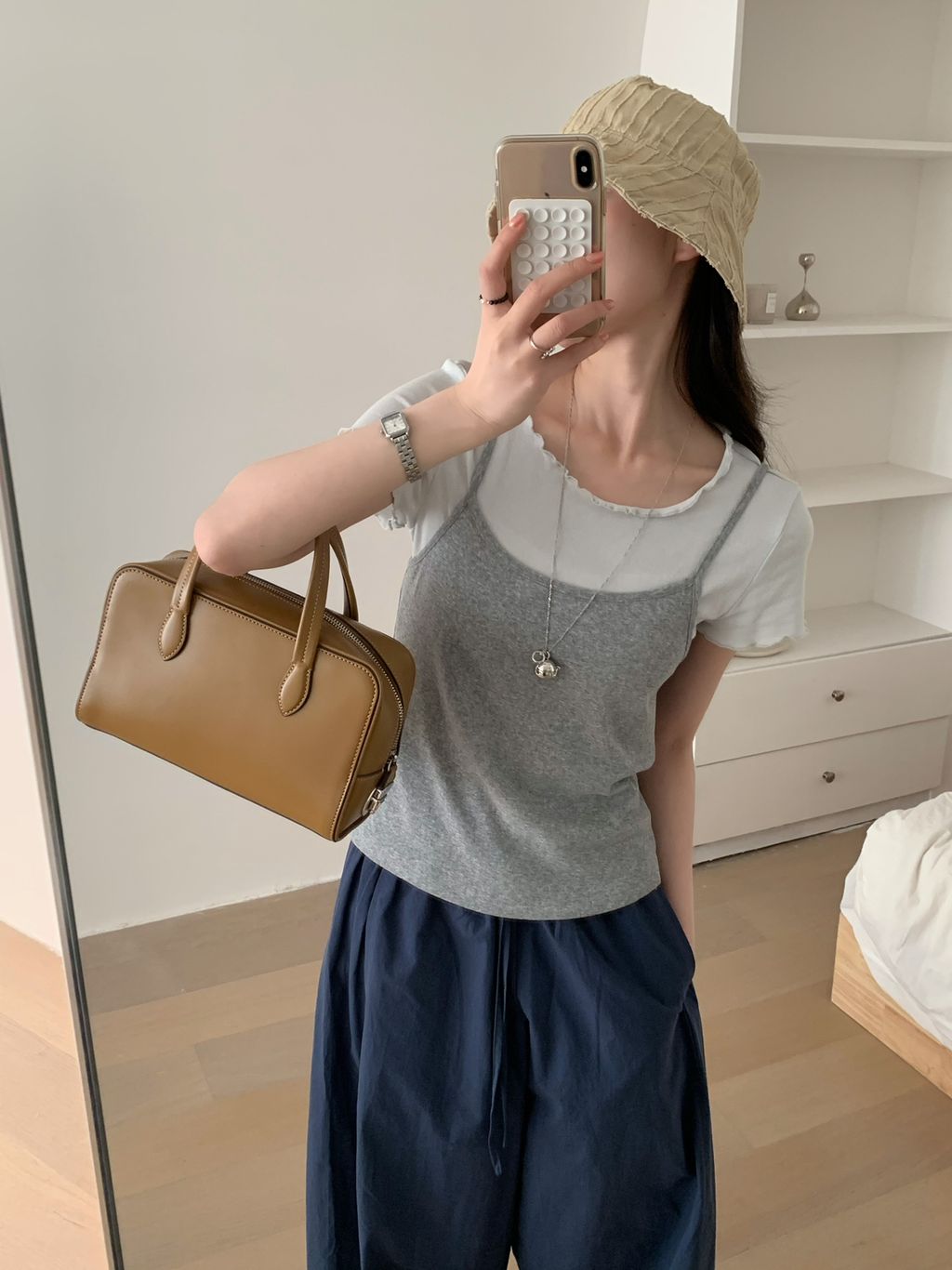 4207f909114971282ed31aae7dc90b84