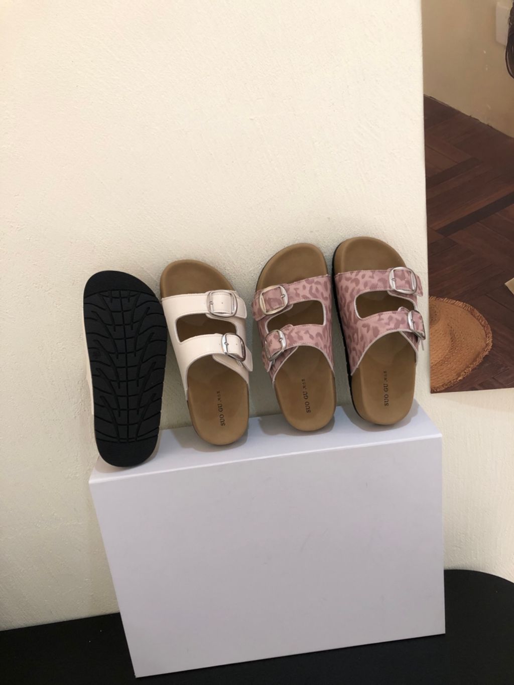 dc4a0ca1fc2e73cb0175388f00aa4950