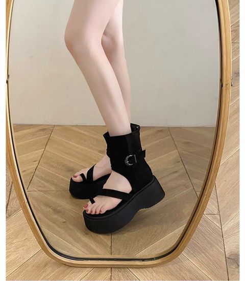 5d51abd052b8dcda937c841035332f74