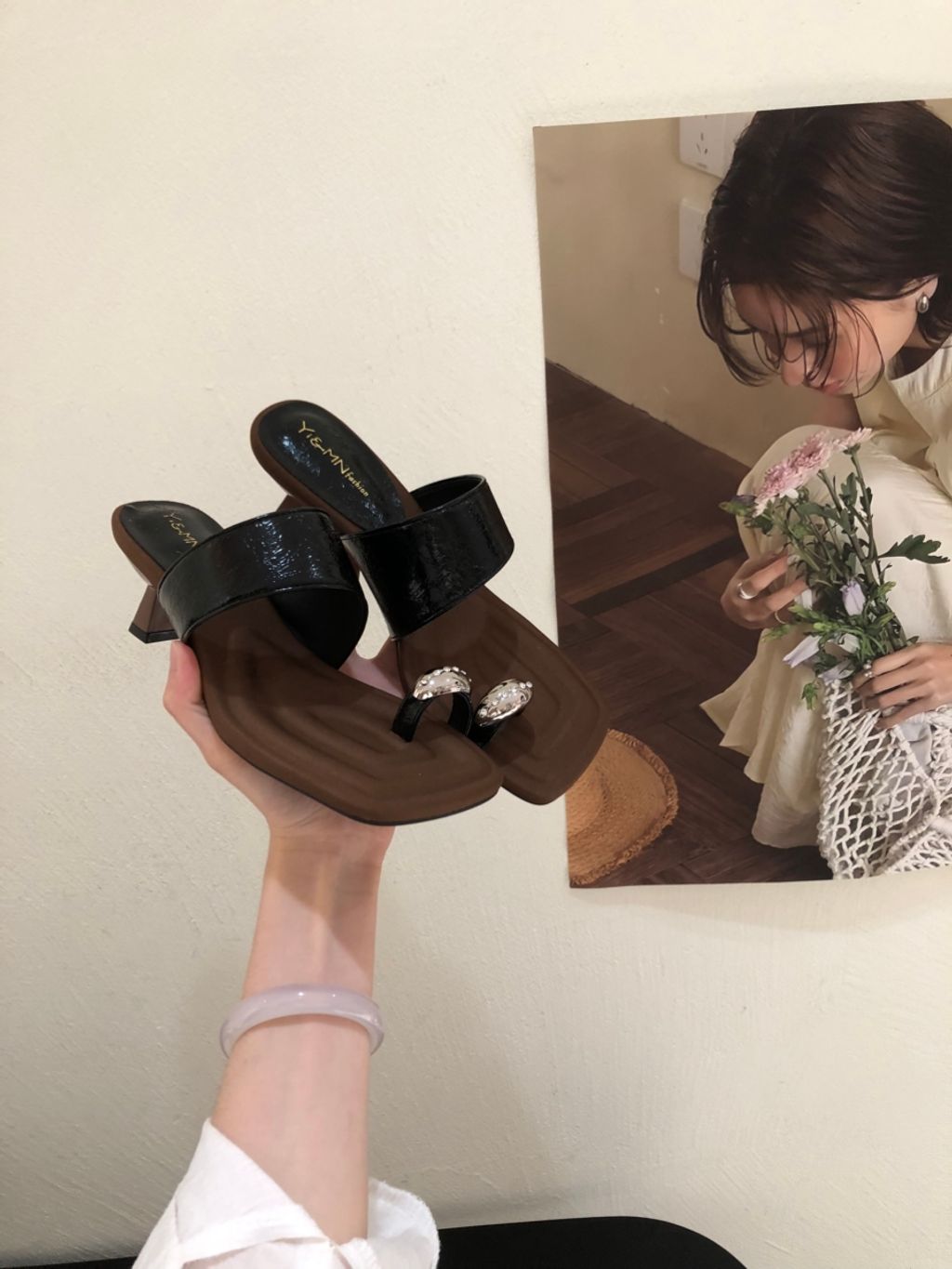 2daf7864da37c14e3d8a4b27878f9977