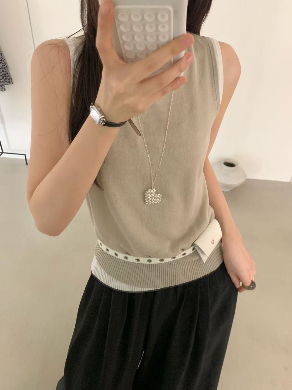 bd2731d111e278eac234d56a87b8666c