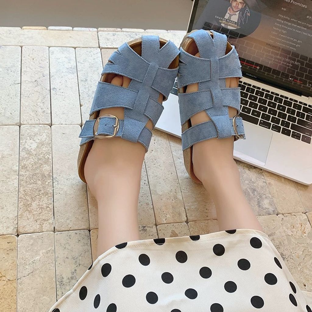 7c642a8b6a63040490c47639e3b79dc9