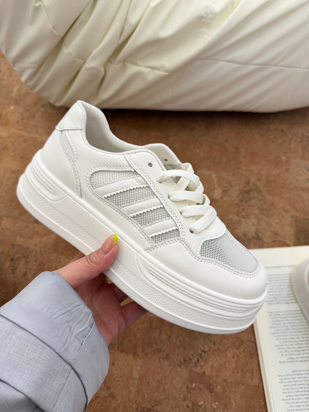 77d247049dcc7aa06d76aa4d4680e107