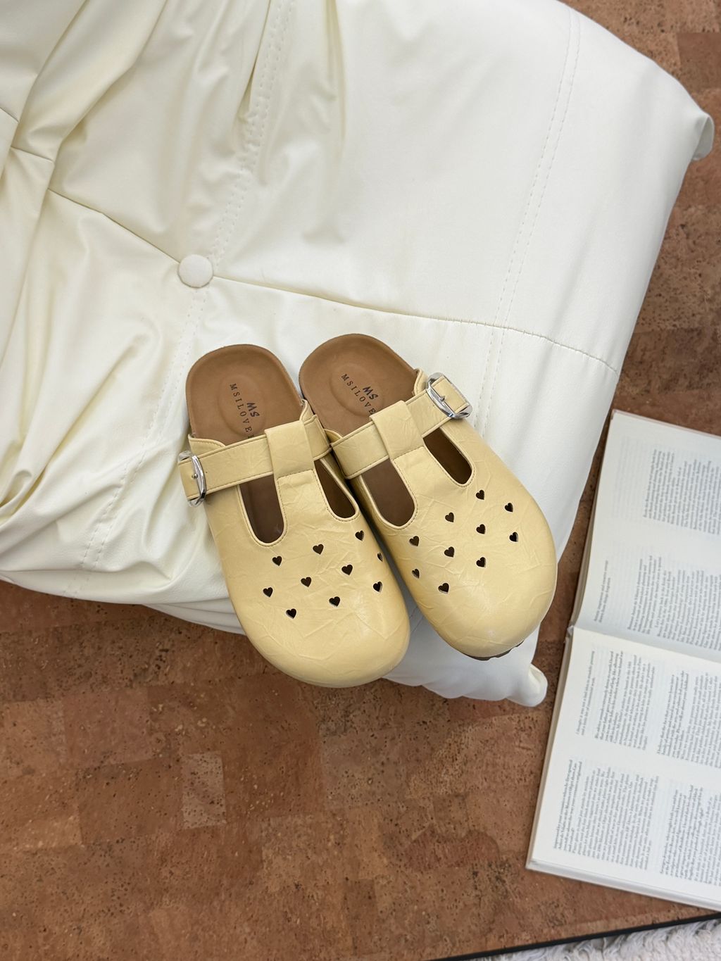 18800291a0c721d0f43fff9b70f9eba1