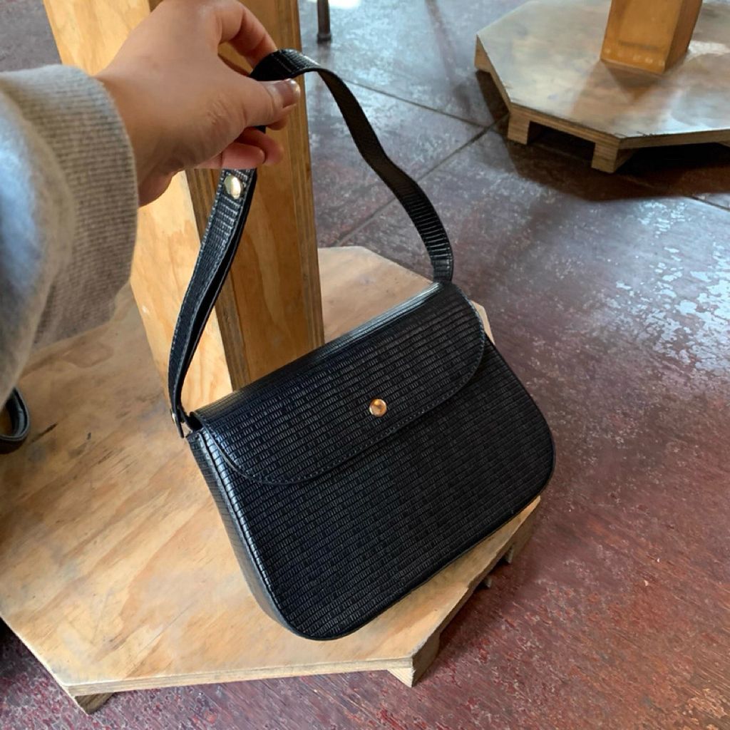 43521d0727ffdd71eb2418a9610f4707