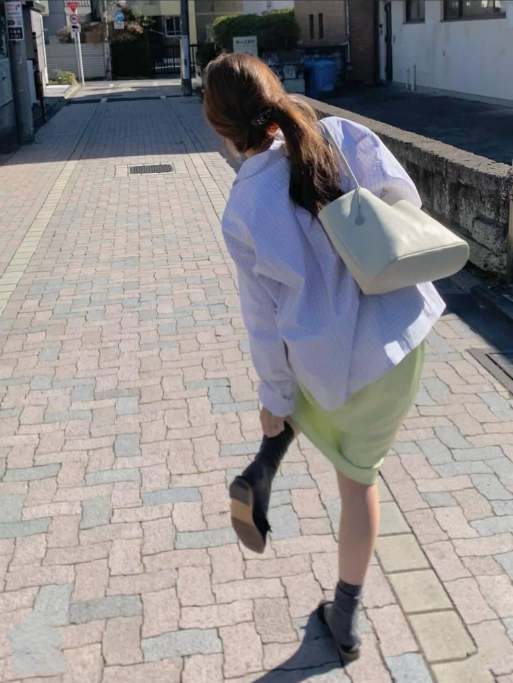 80f93d0d3518174851881d760c6ffc8e