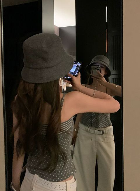 f40415f2a1884dfa3fffaebf21ebcf03