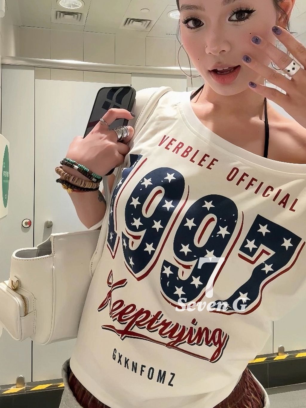 e1e52ebc83e29327f8f3b8effe2a367c