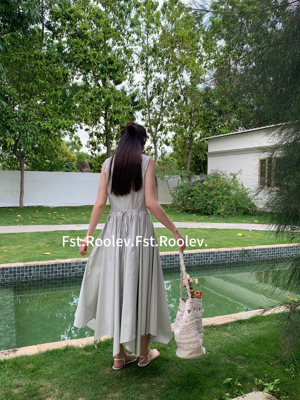 ce8e19ad45e4abff6bbd132fea493106