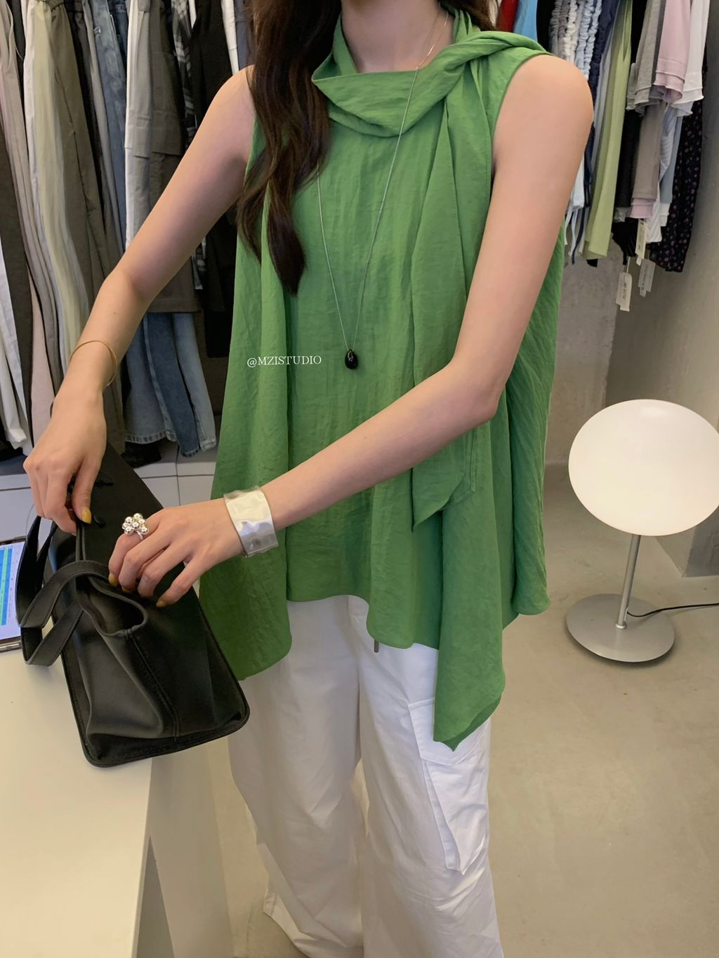 0f17bcf5d7f735f85da1a726e4692091