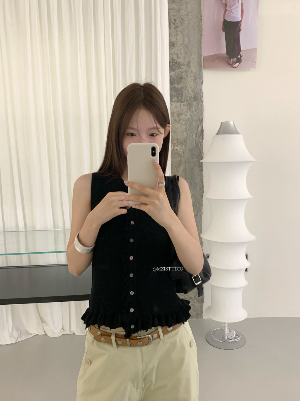 e7fc9a18654f11b2352d48a3d7934e16