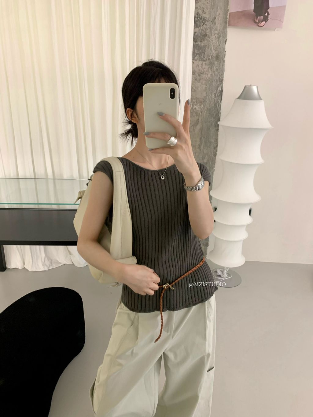 4135b94c6c674f3013559881c3b78405