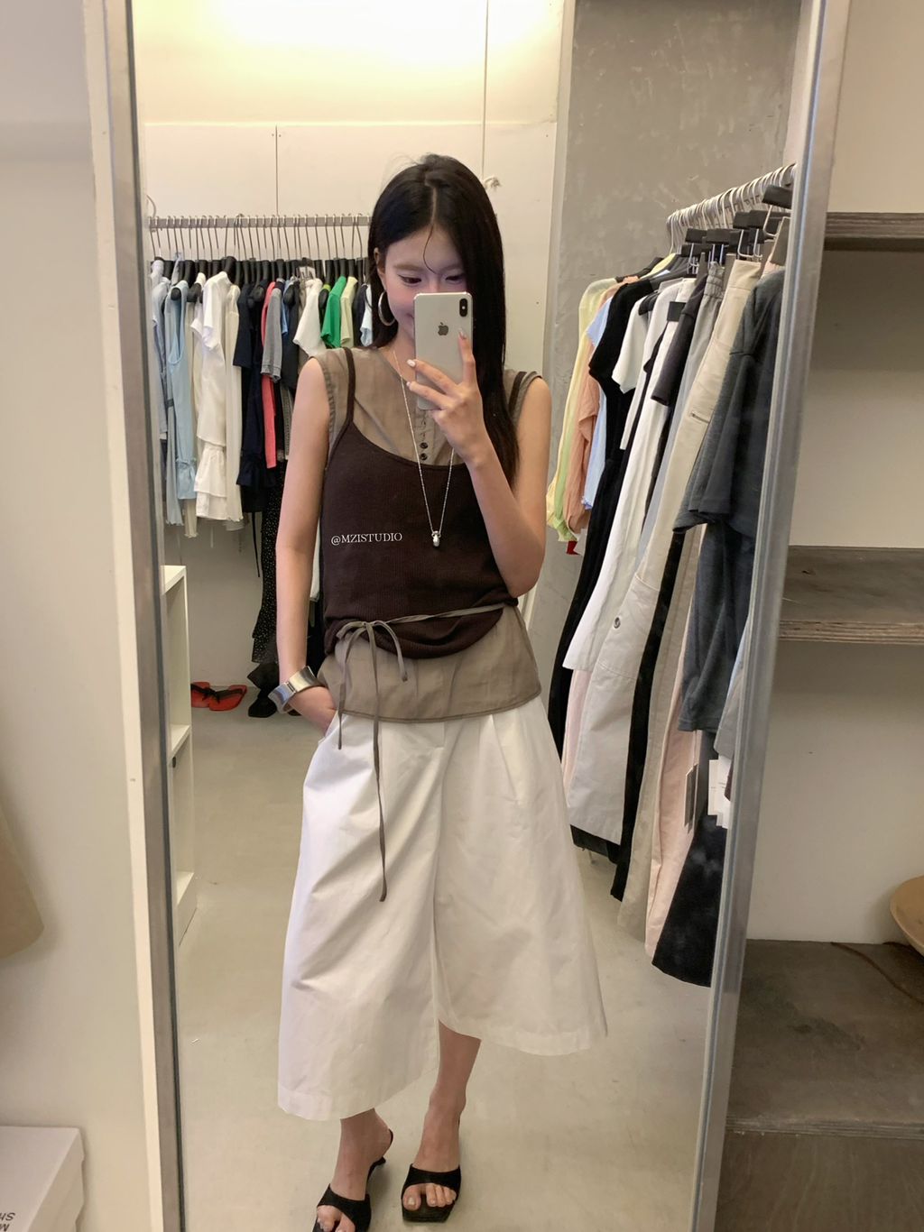 713316619886dea7854f203bce44649e