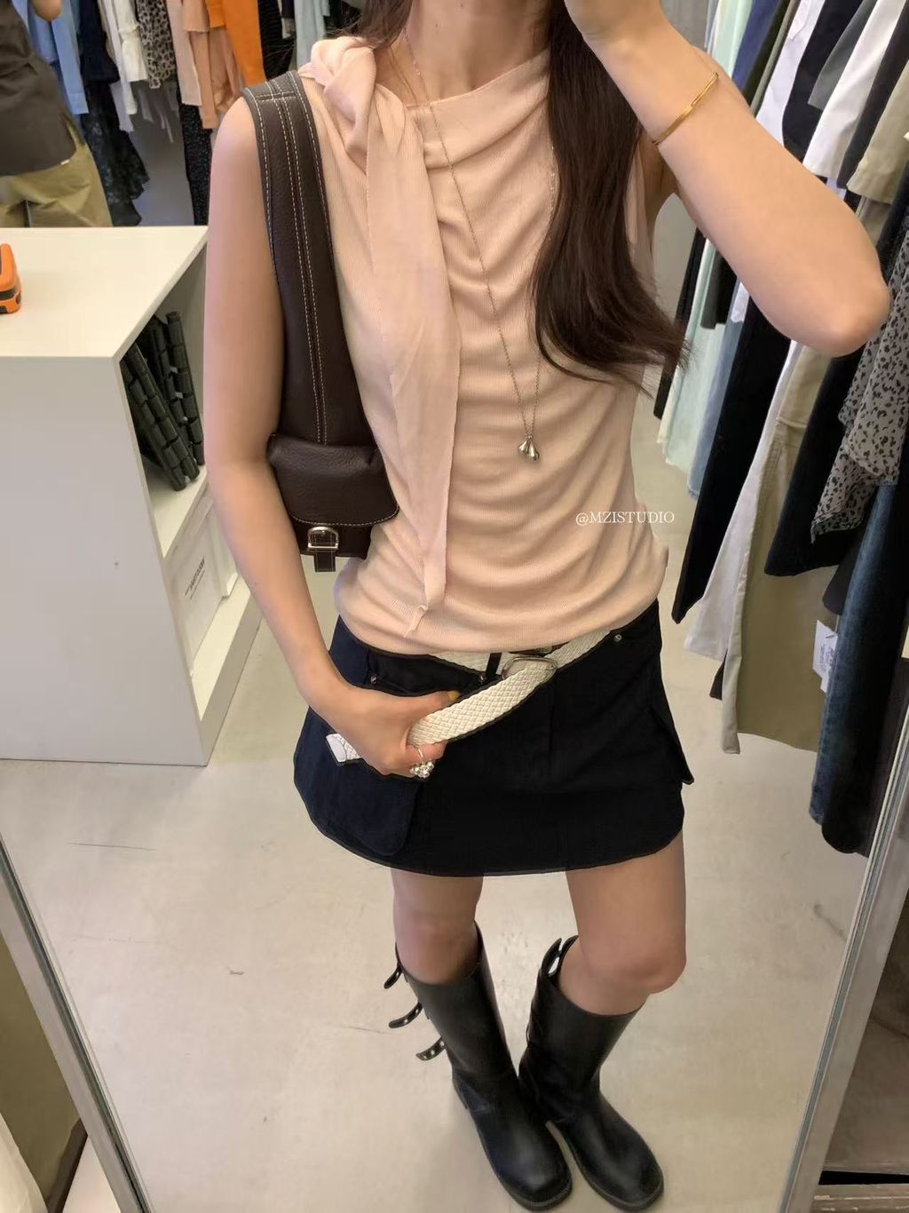 424a34ce3c19616279b77a8180f1cf4c