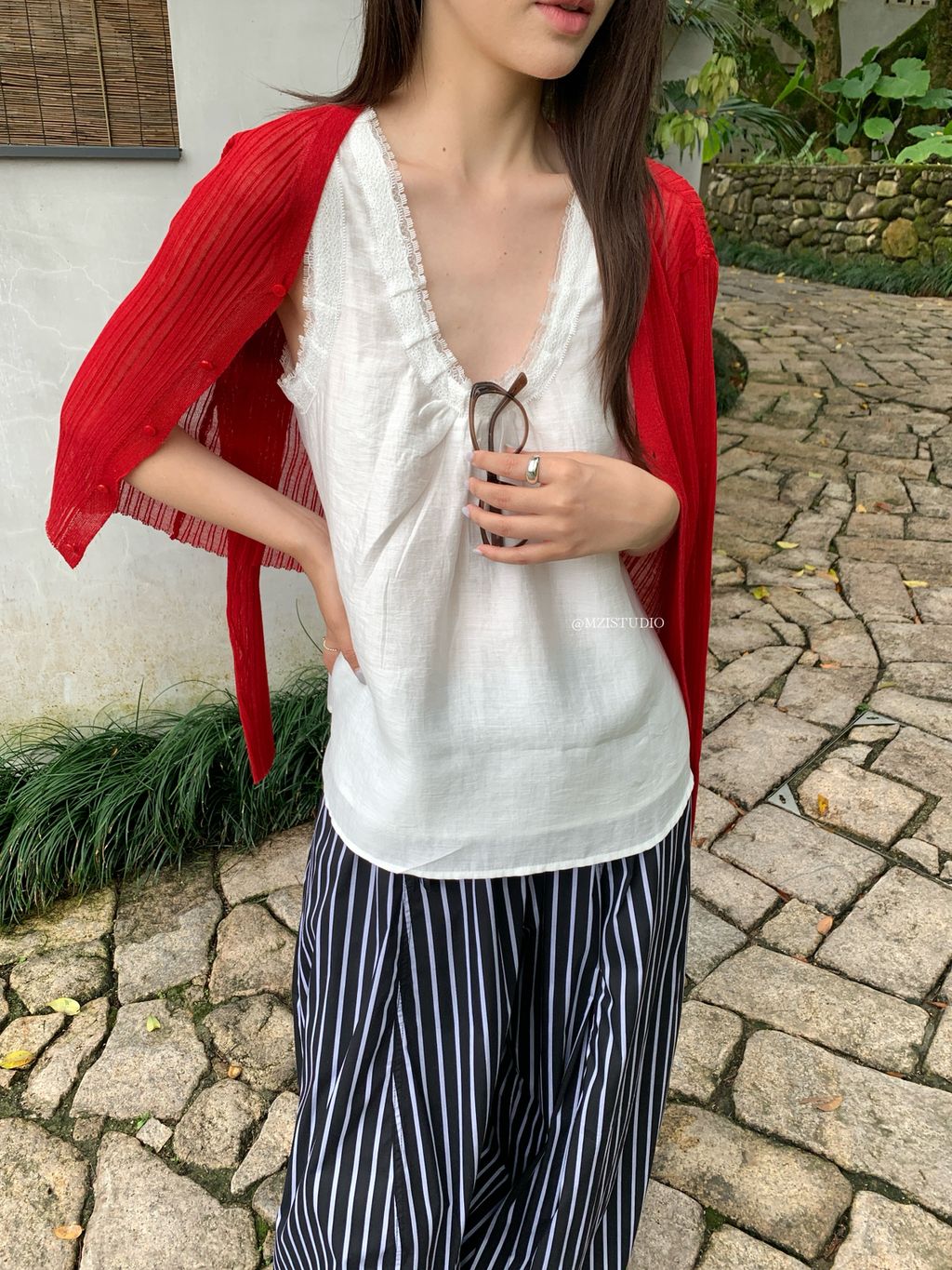 06514d83ac174e6caccb4ad0aa86b0de