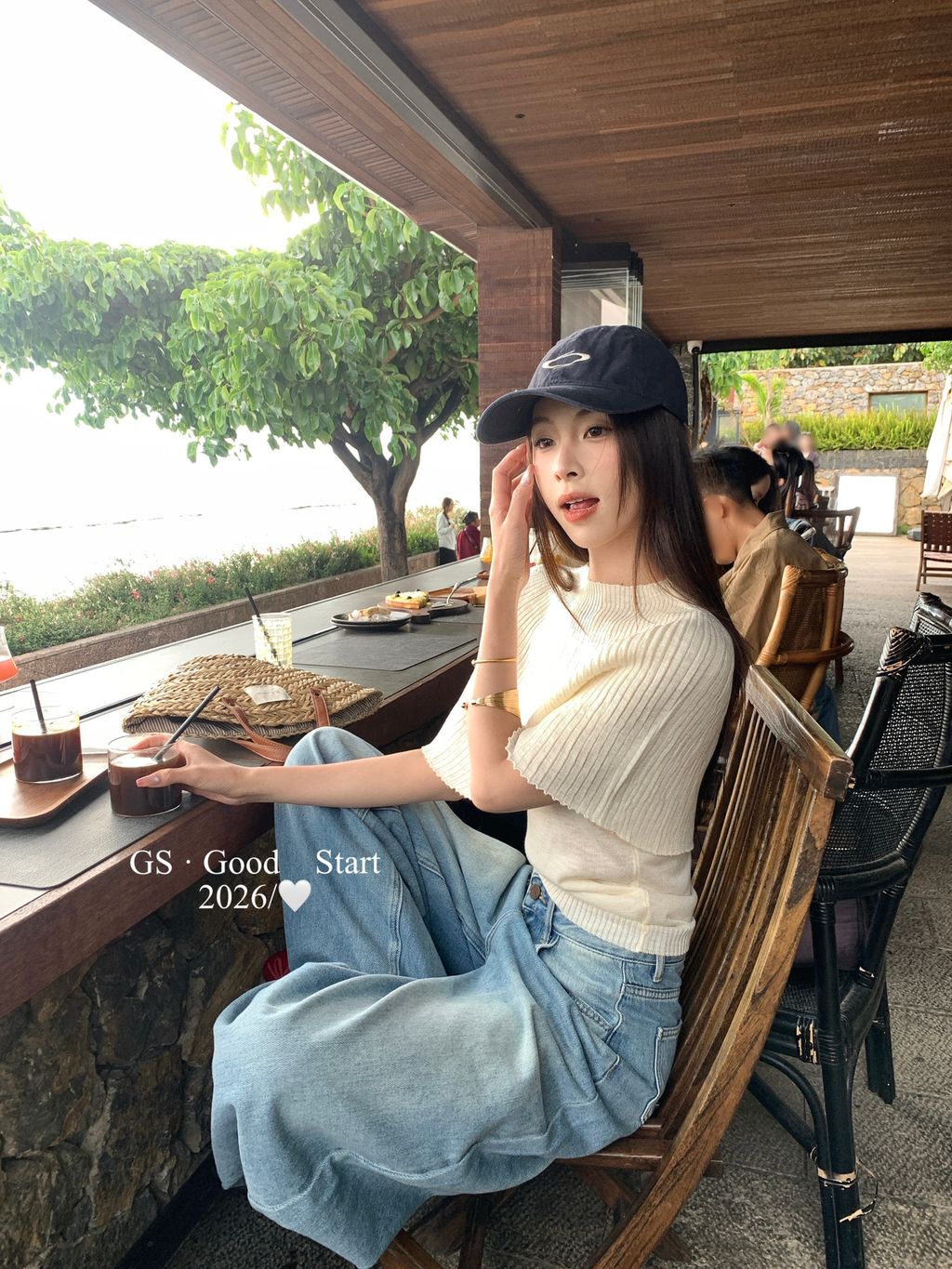 4c66a70dae7ec3b673bc97dd1f2342a8