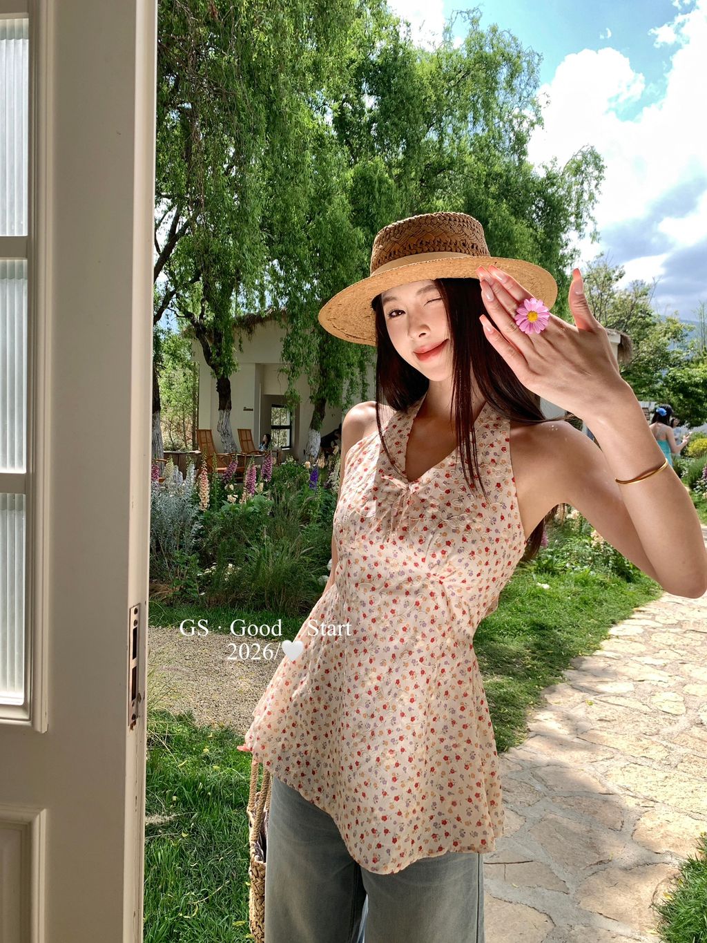 71b4416a643e95fe361885c281f7aa8c