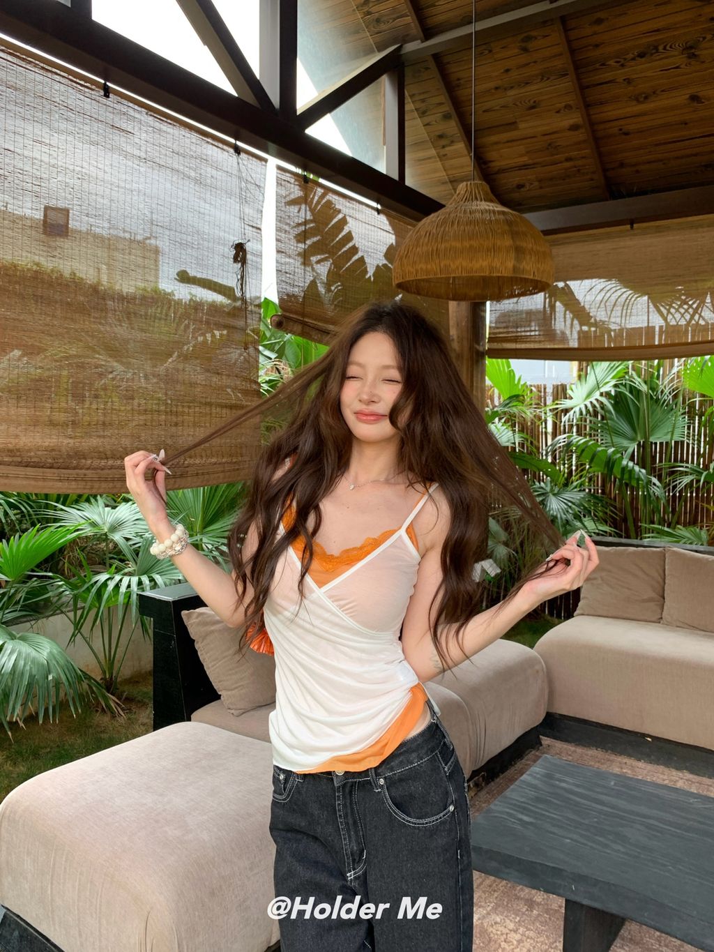 98240104c716d6a2db92d7a26a1b7ada