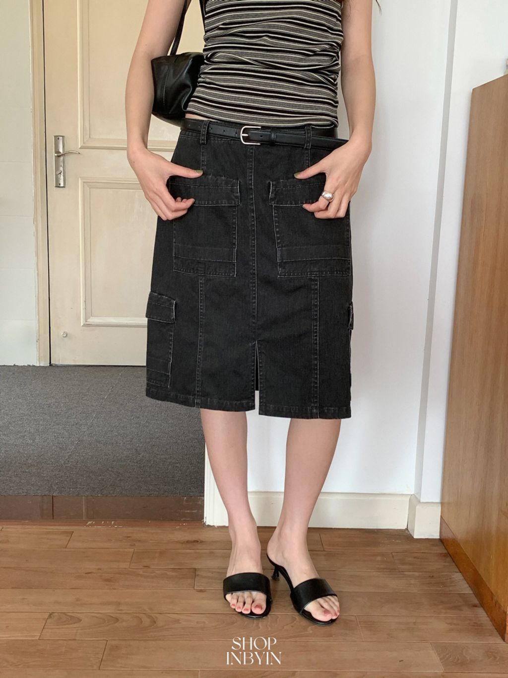 c3a59bd2acba436dcde5d2b831fe51d1