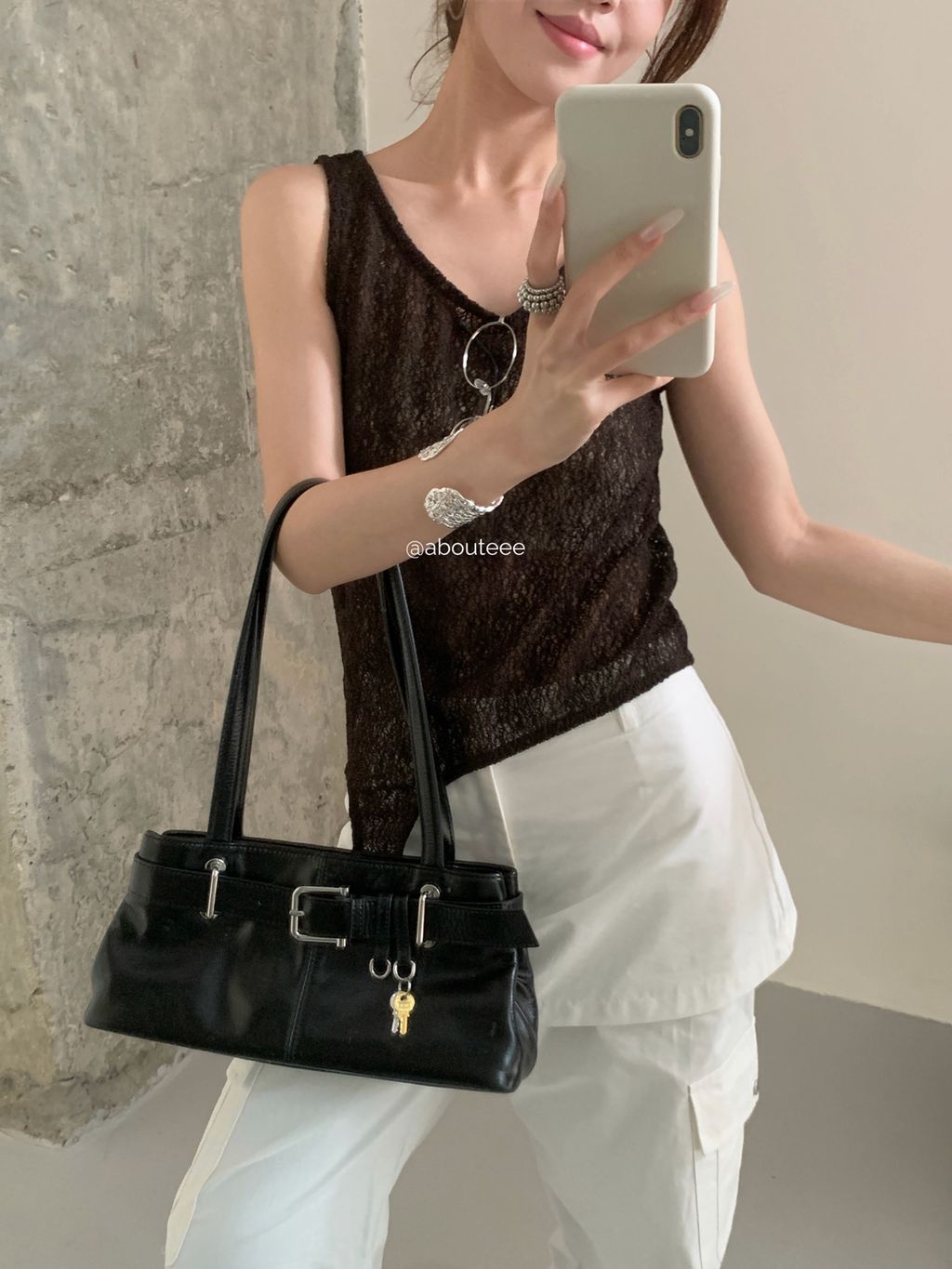 ec20d2c79eeac151f85e541b669ead2b