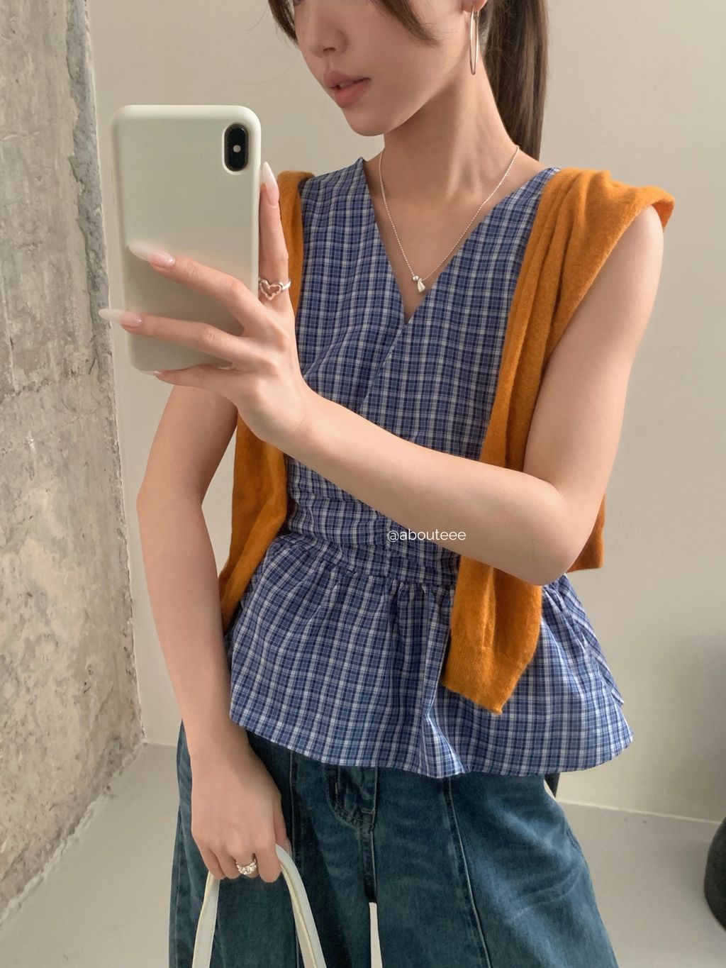 2c9de1cb59790bf5c43d2eb82f96872a