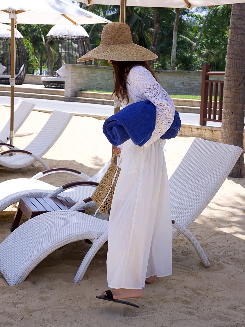 b67a6233294248ba6827b53b99d367d2