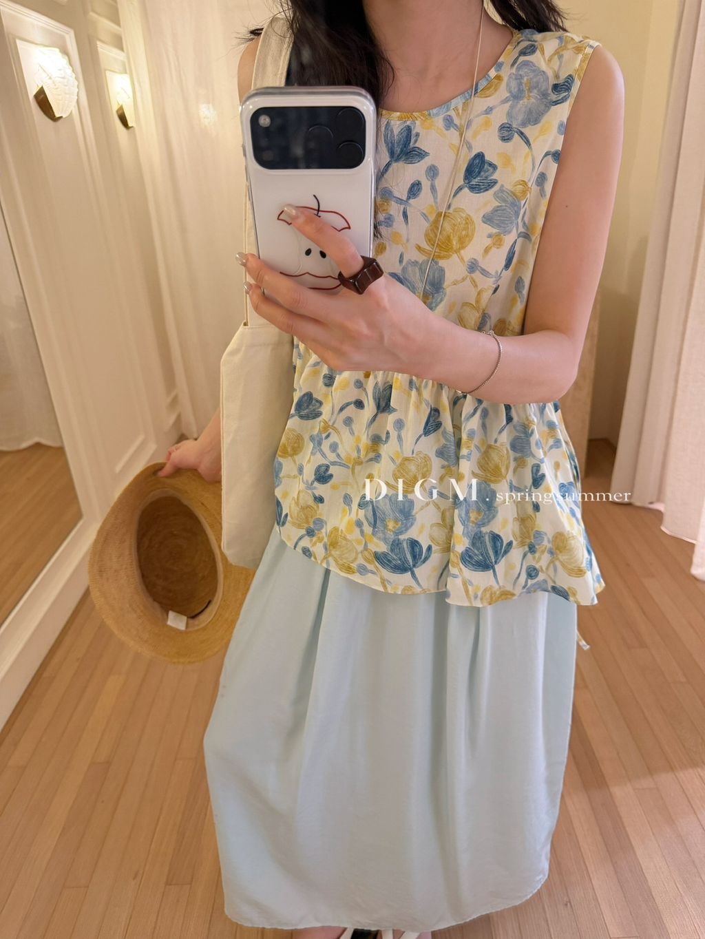 e5717b3d1eafa9a02bc537ca0fb34c39