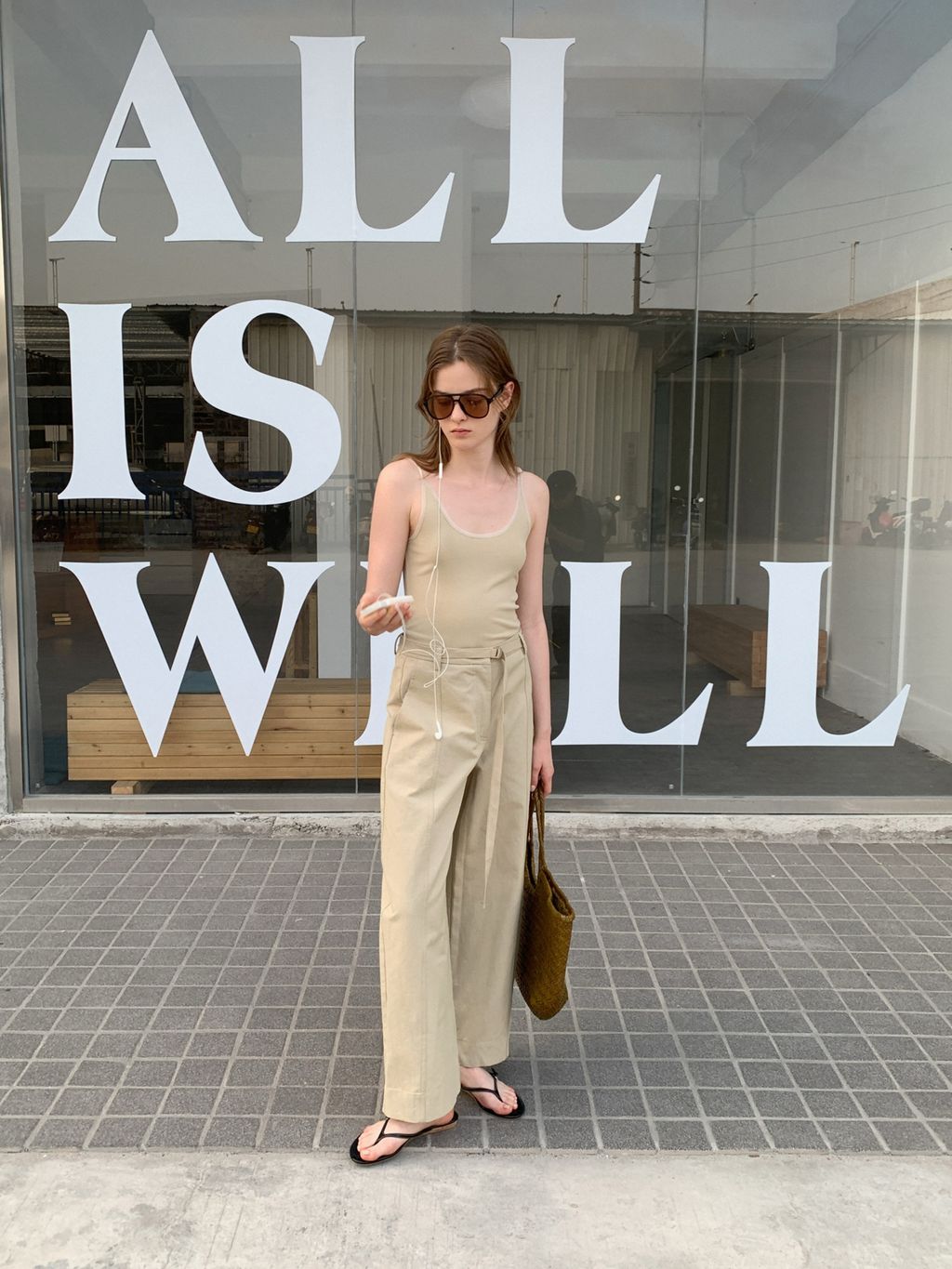 526f0b2fd20b5502378e6bbeb7dee738