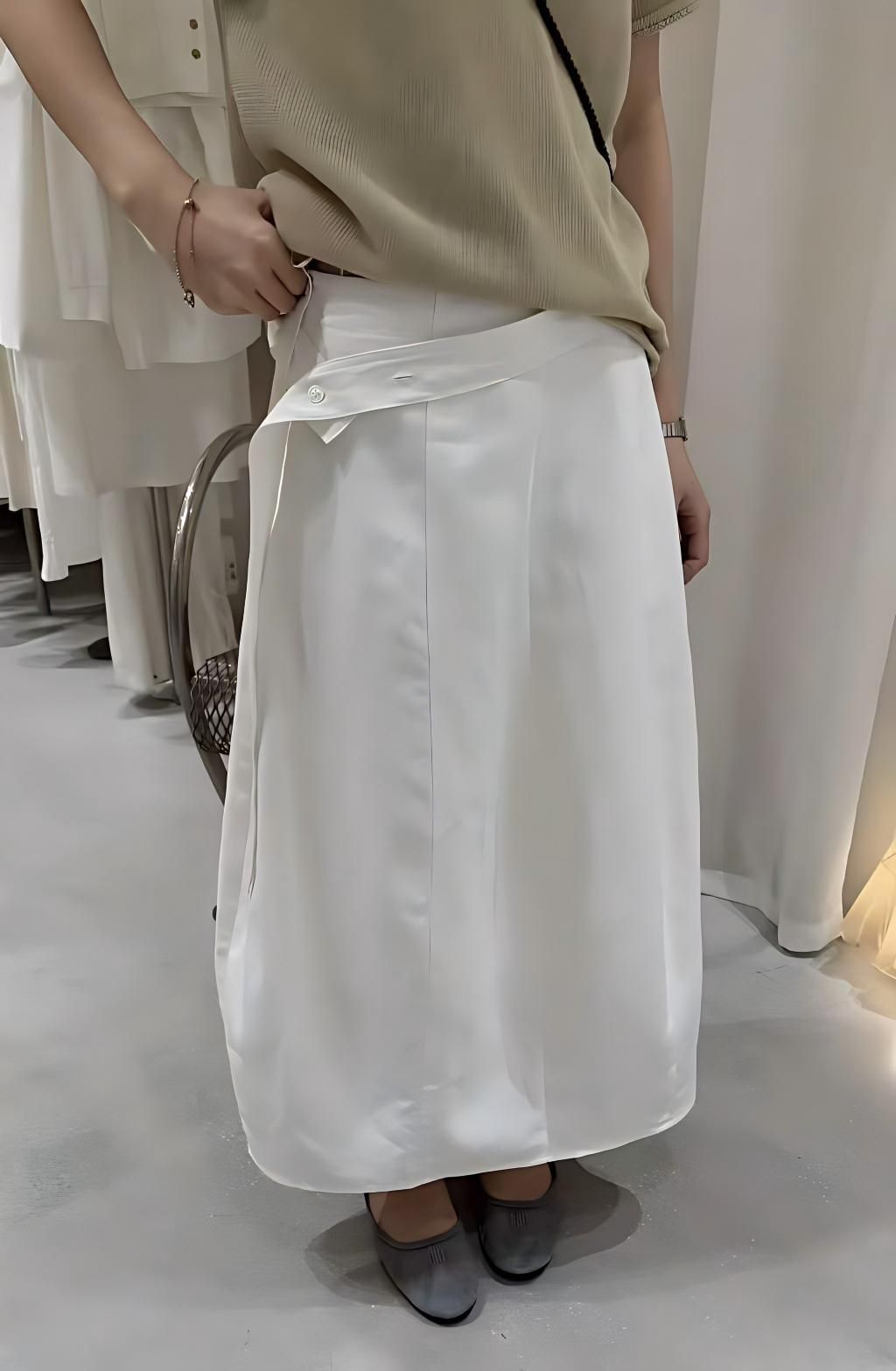 74e2c1ea1810a940623b5eafe9898835