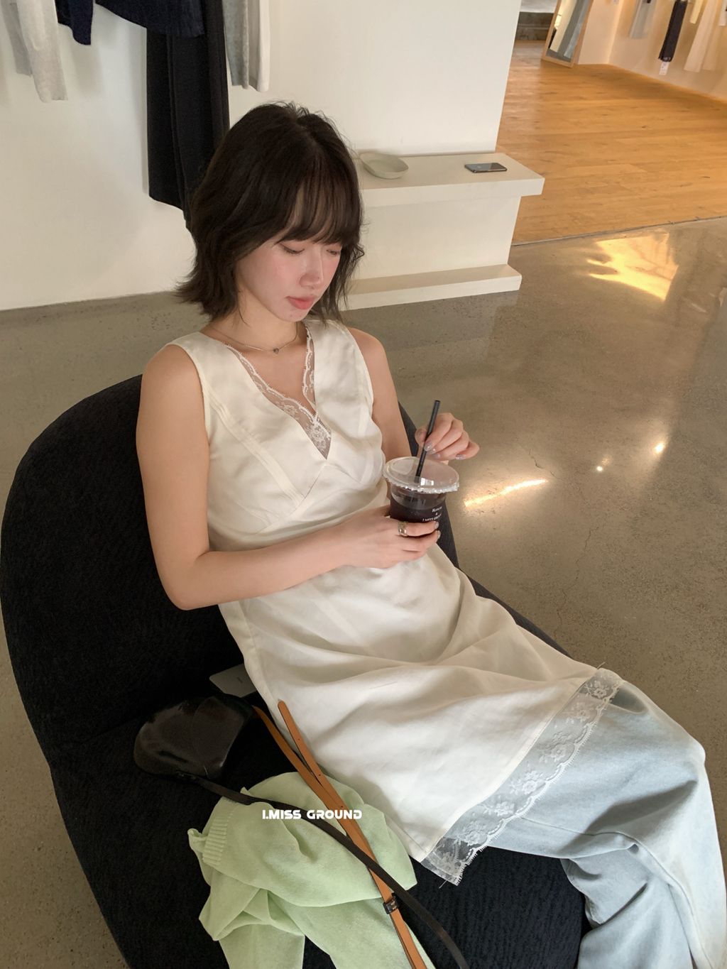 3227177c98bcee8764331eb61abe9ab8