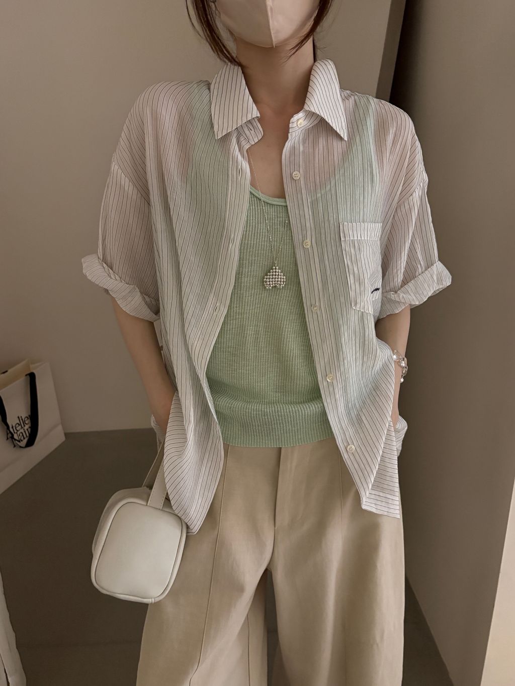 bf745e1adeec2a22522c4cc6d1fa9d49