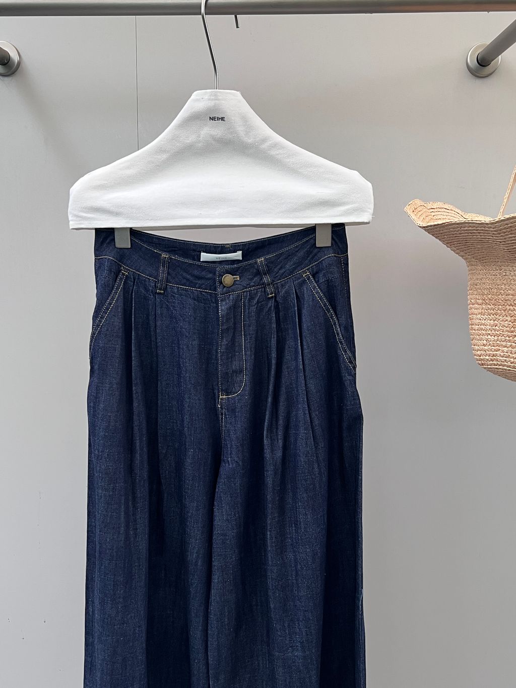 7aee94d044ed57659dedfc7e388e3d4b